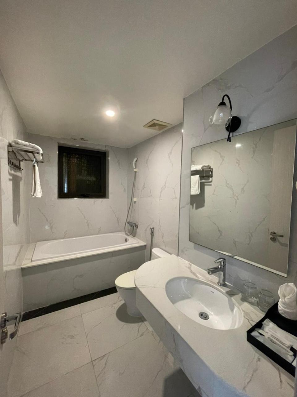 Aparthotel Lotus &